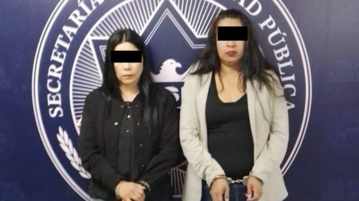 Detienen a presuntas farderas en centro comercial de San Pedro