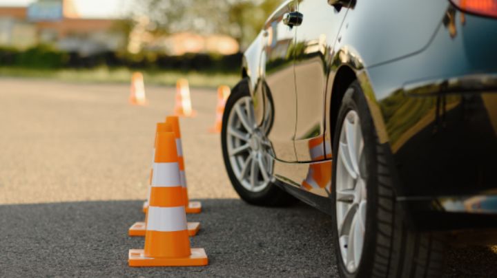 Dónde aprender a manejar en Monterrey: escuelas mejor evaluadas para 2026