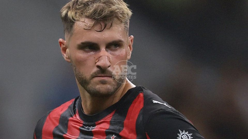 El delantero mexicano será operado del tobillo y no jugará lo que resta del año.