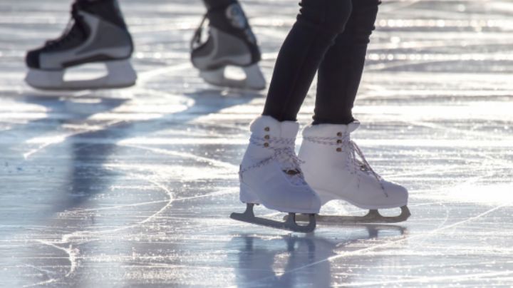 Pistas de hielo en Monterrey: ubicaciones, precios y horarios para disfrutar la Navidad