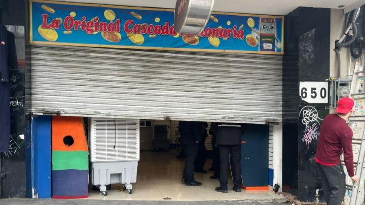 Roban cerca de 250 mil pesos de local con máquinas tragamonedas en Monterrey