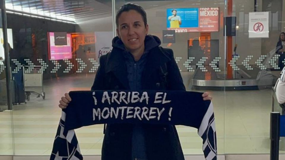 Llega a Monterrey como la nueva entrenadora de Rayadas.