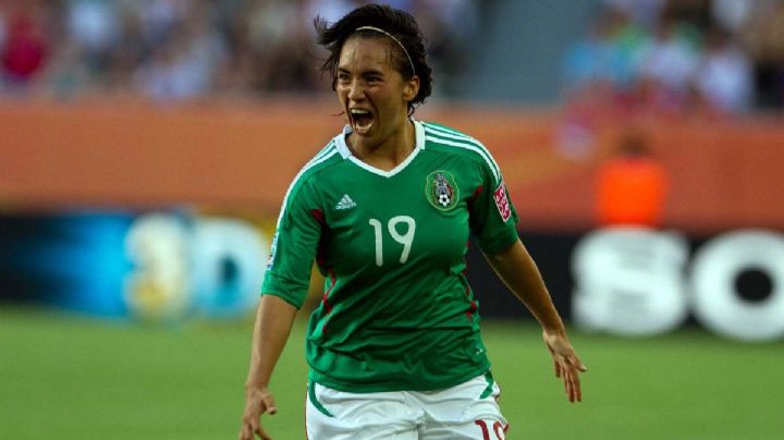 Mónica Ocampo anuncia su retiro del futbol profesional