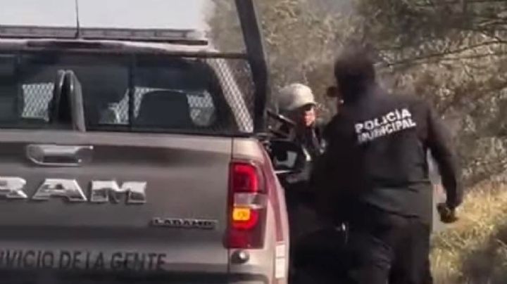 Cesan a policía de García tras video de agresión a detenido