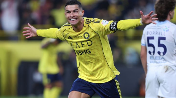 Cristiano Ronaldo anota doblete y se pone a 44 goles de los 1000 en su último juego del año