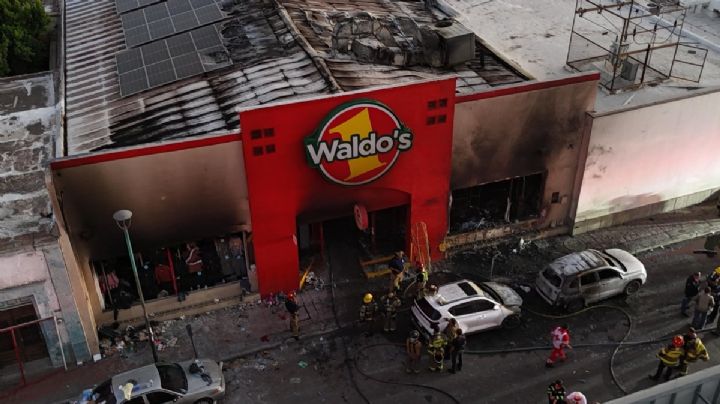 Juez libera a presuntos responsables de incendio en Waldo's