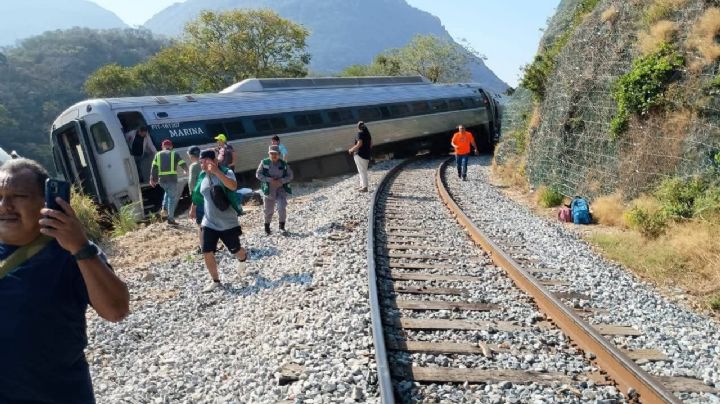 Deja descarrilamiento del Tren Interoceánico al menos 20 heridos en Oaxaca