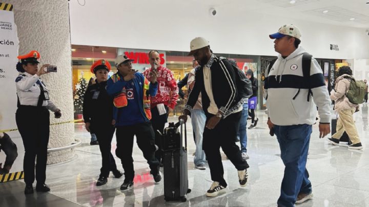 Miguel Borja llega a México para firmar con Cruz Azul rumbo al Clausura 2026