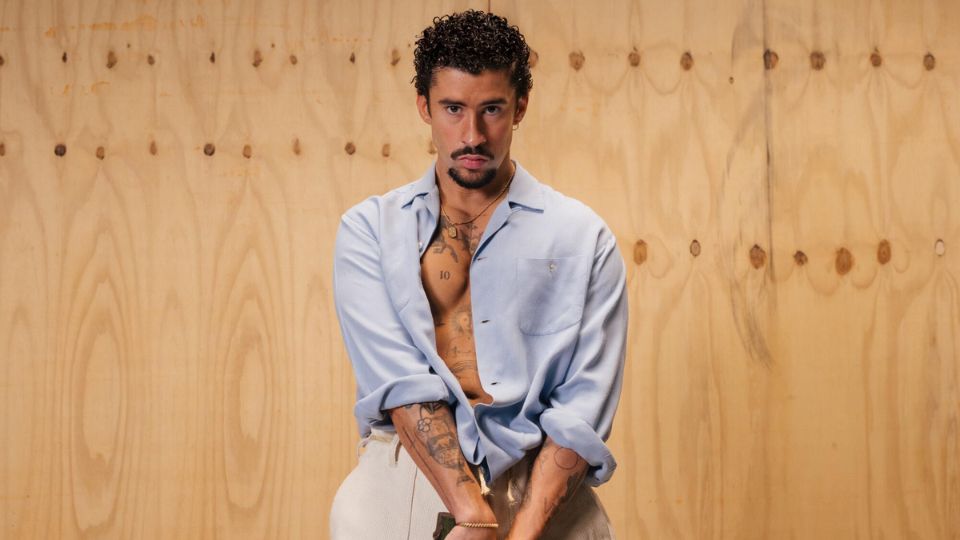 Bad Bunny superó a Taylor Swift, alcanzando 19.8 mil millones de reproducciones para liderar el ranking global.