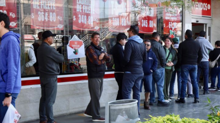 Regios abarrotan carnicerías previo a la cena de fin de año