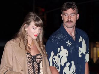 Taylor Swift ofrece millones de dólares a pareja para cambiar fecha de su boda
