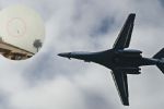 Avión militar de EU se estrella en San Diego; hay dos lesionados