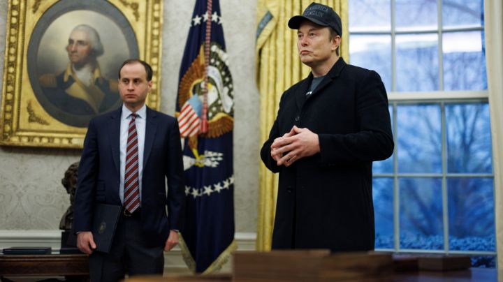 Musk declara la guerra a la burocracia federal de EU