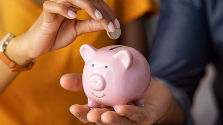 ¿100 mil pesos en un año?: El reto quincenal que sí funciona según los expertos