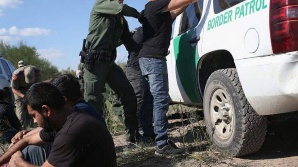 La detención de inmigrantes indocumentados en la frontera sur de Estados Unidos disminuyeron un 39 por ciento en el mes de enero respecto al mes previo (diciembre de 2024).