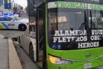 Joven muere tras ser atropellado por ruta de camión en Monterrey