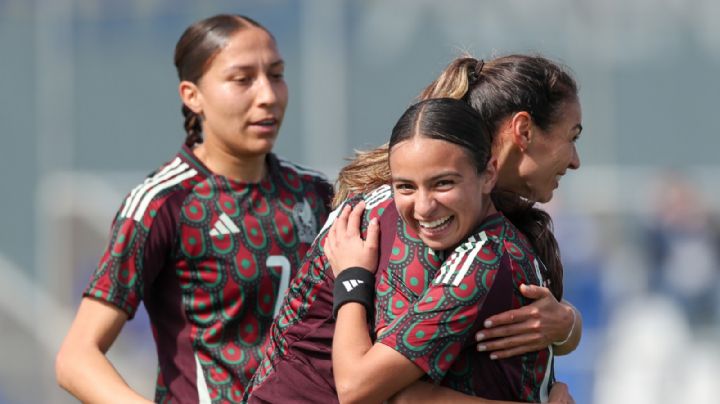 Con goles de las Rayadas, Soto y Servín, el Tri Femenil goleó en su debut en España