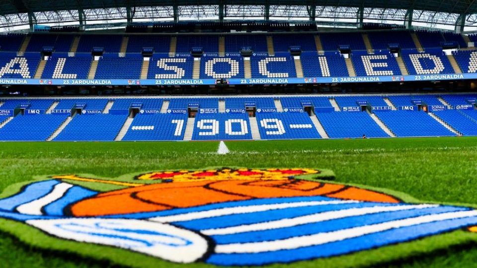 La Real Sociedad se juega el pase a octavos de la Europa League en Anoeta