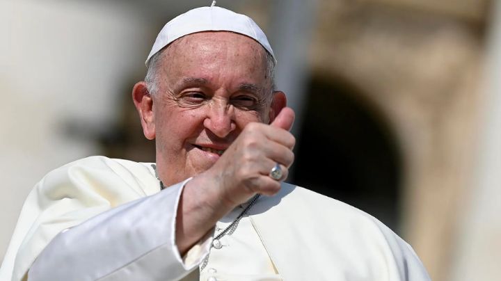 Vaticano afirma que hablar de una posible renuncia del papa 'es una especulación inútil'