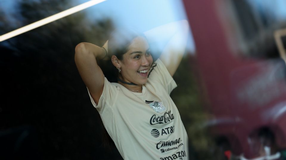 Greta Espinoza lesionada tras choque con la Selección Mexicana