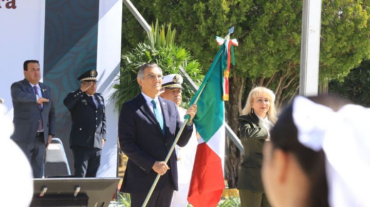Tamaulipas conmemora Día de la Bandera de manera simultánea con Sheinbaum