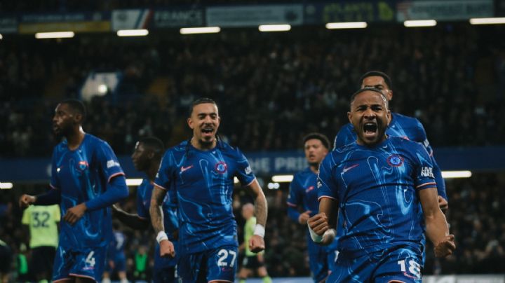 Chelsea se recupera y golea 4-0 al Southampton para acercarse a la cuarta plaza