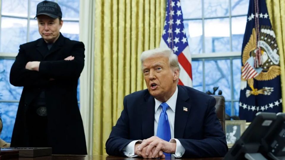Donald Trump le dice a su gabinete que quien no esté de acuerdo con las decisiones de Musk puede irse.