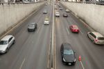 Carril reversible en Paseo de los Leones mejora vialidad al poniente, aunque surgen quejas