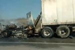 Tráiler se incendia y detiene circulación en la autopista Monterrey-Reynosa