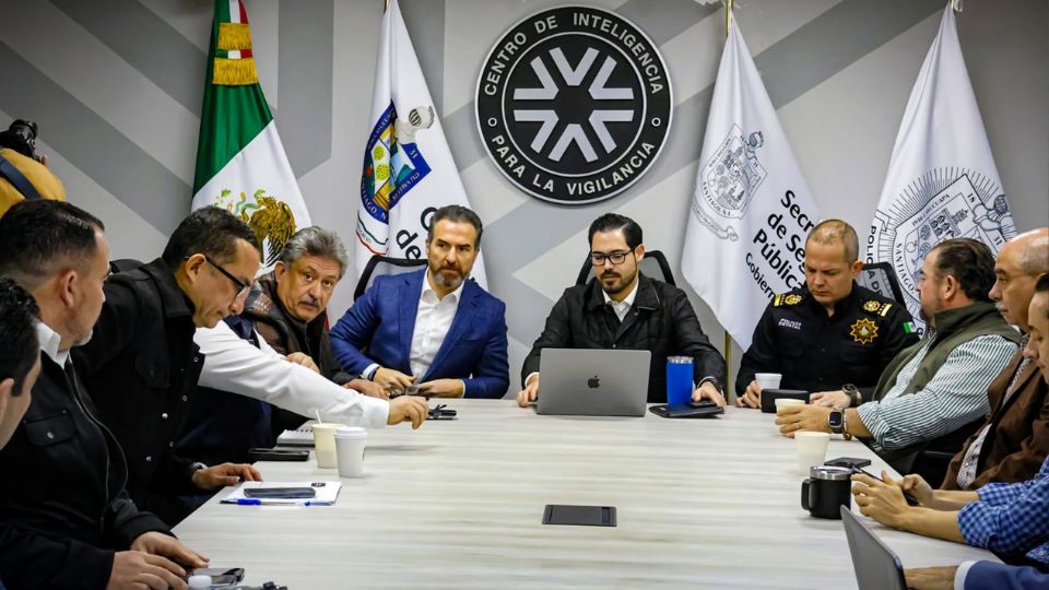 Alcaldes y autoridades en materia de seguridad se reúnen en Monterrey