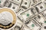 Peso mexicano cae ante el dólar ante la incertidumbre de las cifras de inflación en EU