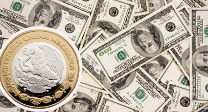 Peso mexicano se debilita frente al dólar tras incertidumbre arancelaria