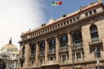 Banxico baja tasa de interés en 50 puntos base; es el quinto recorte consecutivo