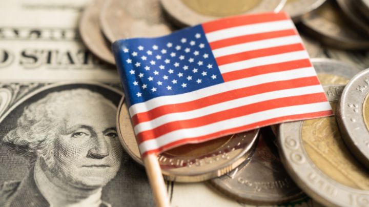 Peso mexicano sigue bajo presión: Así se cotiza el dólar hoy 6 de febrero