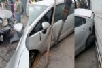 Participan 4 vehículos en un choque múltiple en el Centro de Monterrey