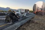 Choques entre tráileres paralizan la carretera a Laredo hasta por 7 horas