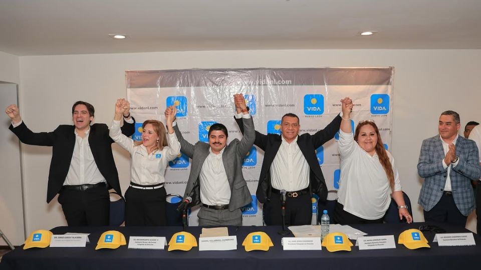 Autoridades del partido Vida NL.
