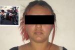 Detienen a mujer por conducir una moto robada en Santa Catarina