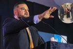 Alcalde de Cadereyta reprueba trato a periodista en palacio municipal