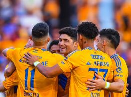 Tigres golea a Santos, sigue invicto con Guido y ya es tercero general