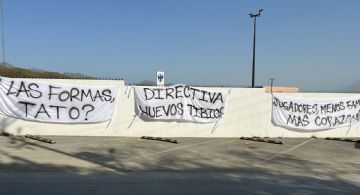 Rayados: Aparecen mantas en El Barrial; exigen compromiso al equipo