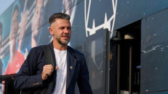 Rayados viaja con Martín Demichelis y Jesús Corona para enfrentar a Pumas