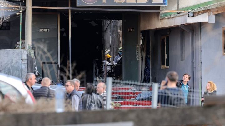 Incendio en discoteca mata a 59 en Macedonia