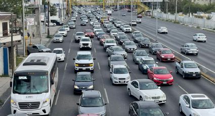 Samuel García urge atender contaminación causada por gasolina y tráfico