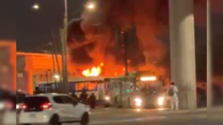 Se incendia ruta urbana en San Nicolás