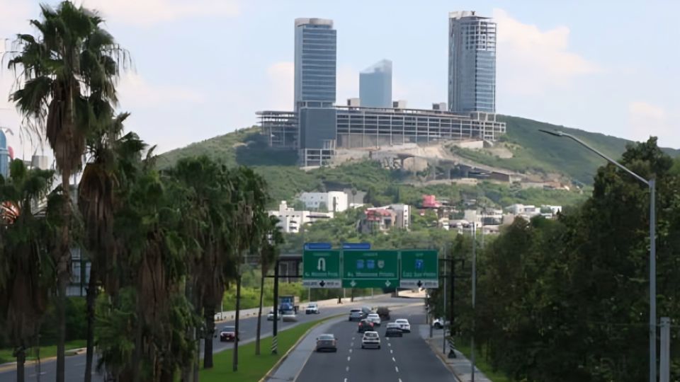 San Pedro lanza consulta pública para frenar el desarrollo urbano.