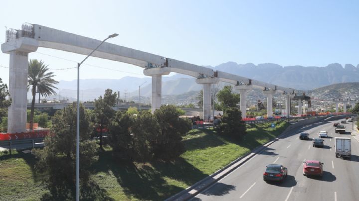 Cierran 2 carriles centrales de Constitución por construcción de Línea 6 del metro