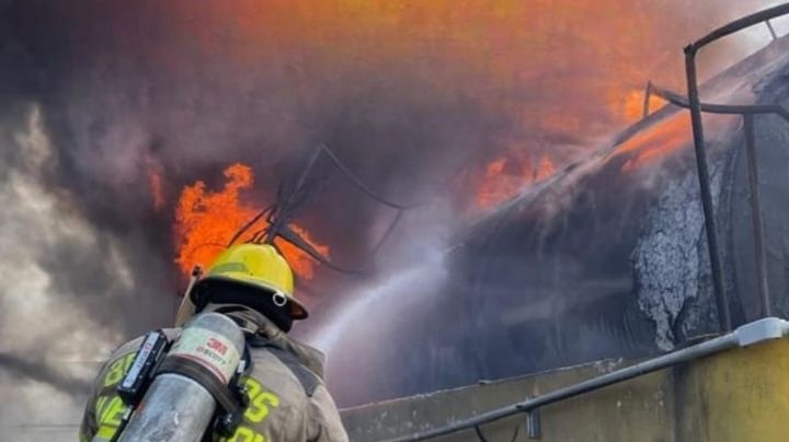 Bomberos de NL combaten incendios 'a ciegas' por falta de planos de edificios