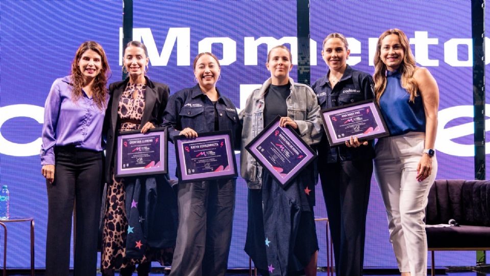 Con paneles sobre activismo, maternidad y deporte, el foro M de Rayados destaca el papel de la mujer en la sociedad y el deporte.