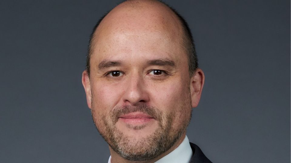 Iván Espinosa, nuevo líder de Nissan
